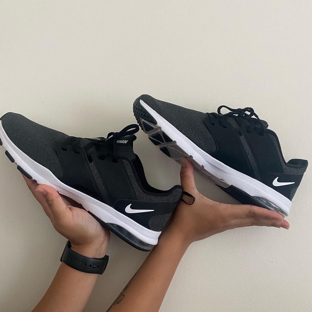 Women Nikes